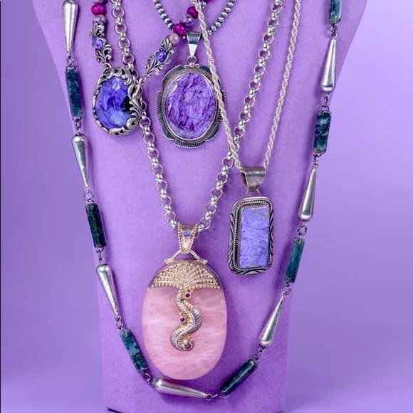 Meet your Posher, Twogirlsjewelrydeals - Picture 3 of 3